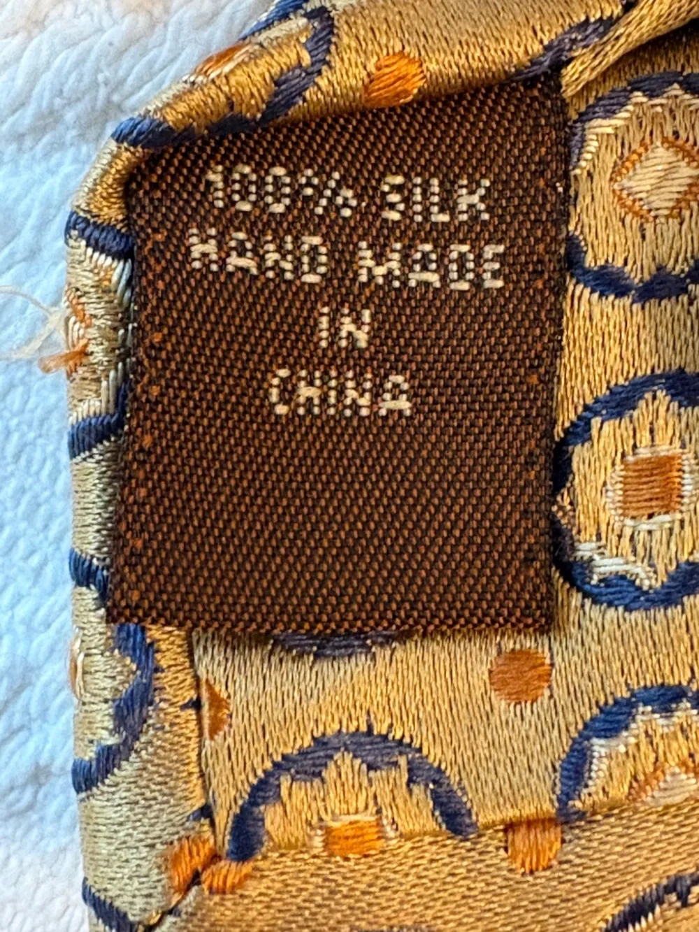 Tasso Elba 100% Silk Vintage Geometric Medallion Men's Tie Gold